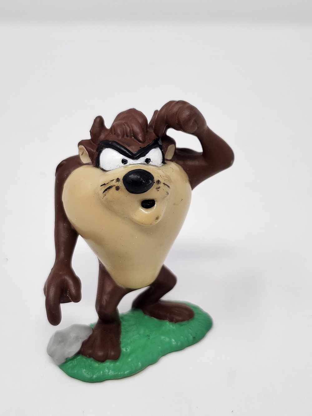 Vintage TAZ Tasmanian Devil Figurine Looney Tunes Character PVC
